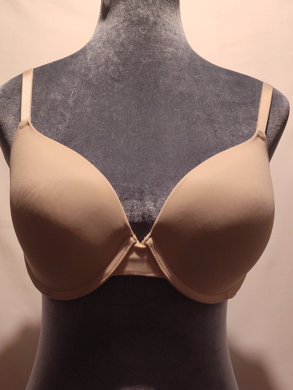 34D PINK Victoria's Secret Light Nude T-Shirt Bra